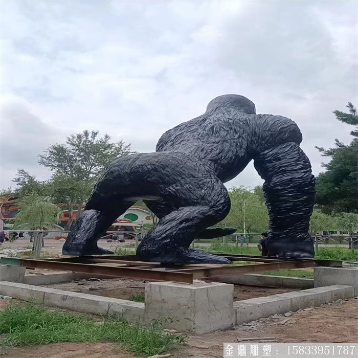 玻璃鋼大型金剛雕塑 (2) 玻璃鋼大型金剛雕塑 (2)