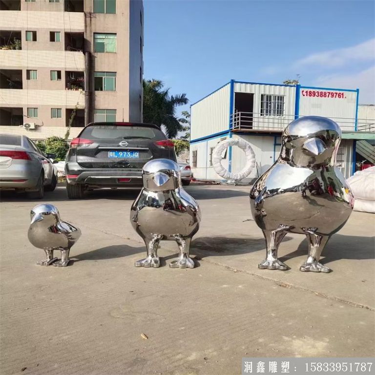 廠家生產不銹鋼抽象動物鏡面雕塑